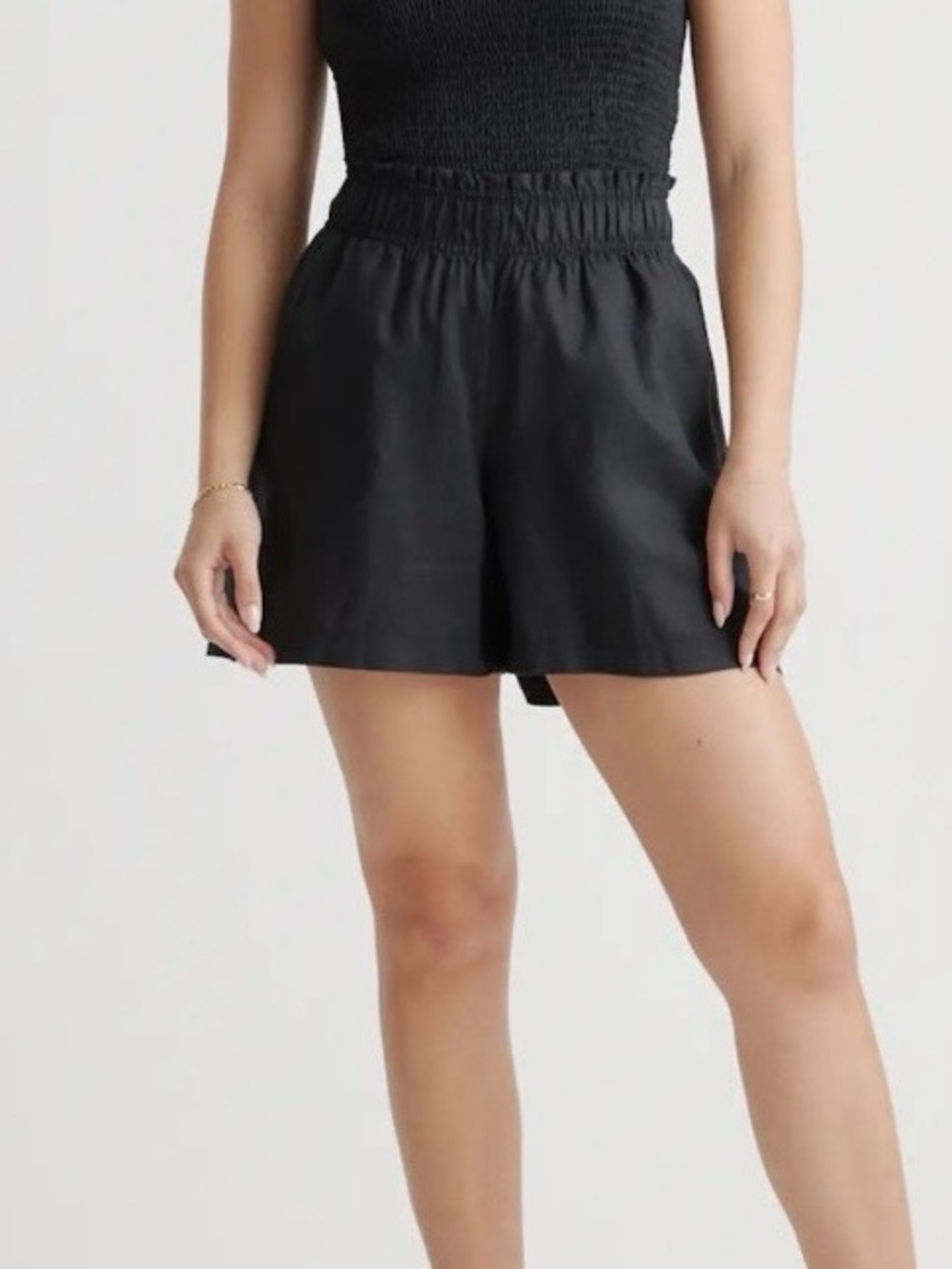 Quince Black Women's Casual Elastic-Waist Shorts